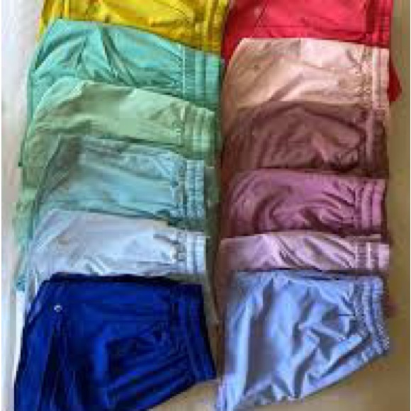 LULULEMON SHORTS and TANKSsize 0-4 - Picture 2 of 12